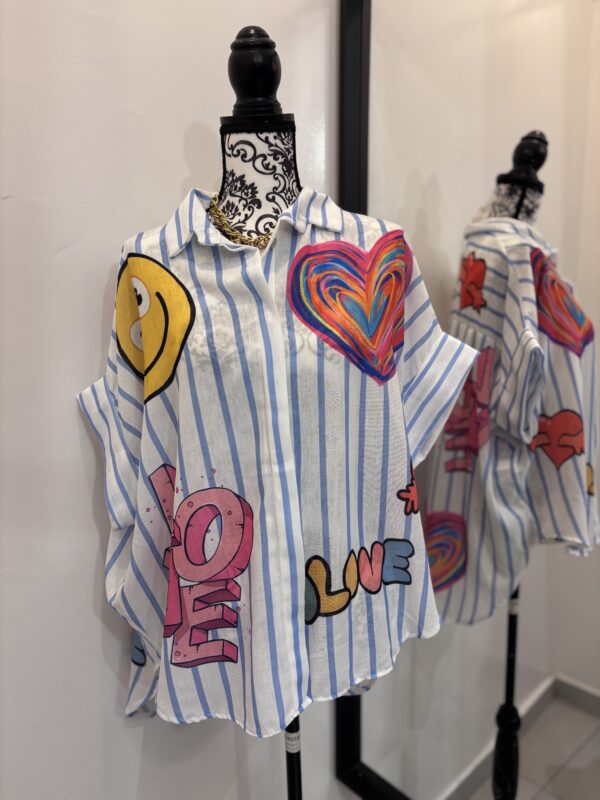 💙 Chemise “Positive Vibes” – Pop Art & Bonne Humeur 💙
